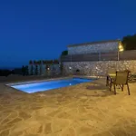 Villa David's - Private Pool & Scenic Surroundings, By Zantewize *