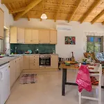 David's - Private Pool & Scenic Surroundings, By Zantewize Villa