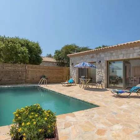 David's - Private Pool & Scenic Surroundings Вилла