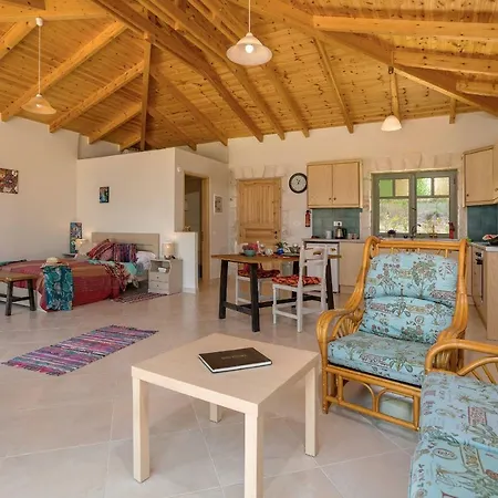 David's - Private Pool & Scenic Surroundings, By Zantewize Villa