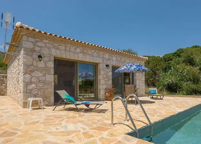 David's - Private Pool & Scenic Surroundings, By Zantewize *